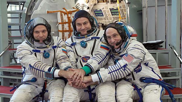 «Союз МС-26» с российско-американским экипажем вернулся на Землю