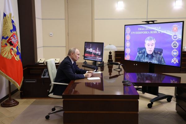 «С победой!» Путину доложили об освобождении Курской области. Глава Генштаба отдельно поблагодарил военных КНДР