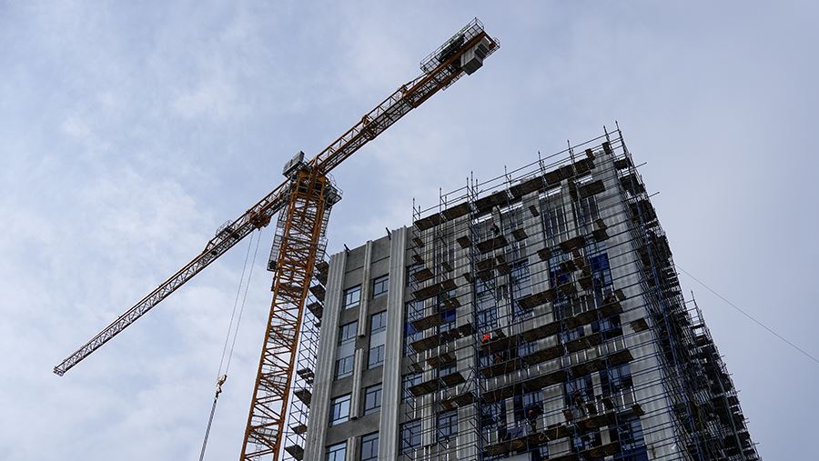 В новостройках Москвы сократилась доля квартир и апартаментов с полной отделкой